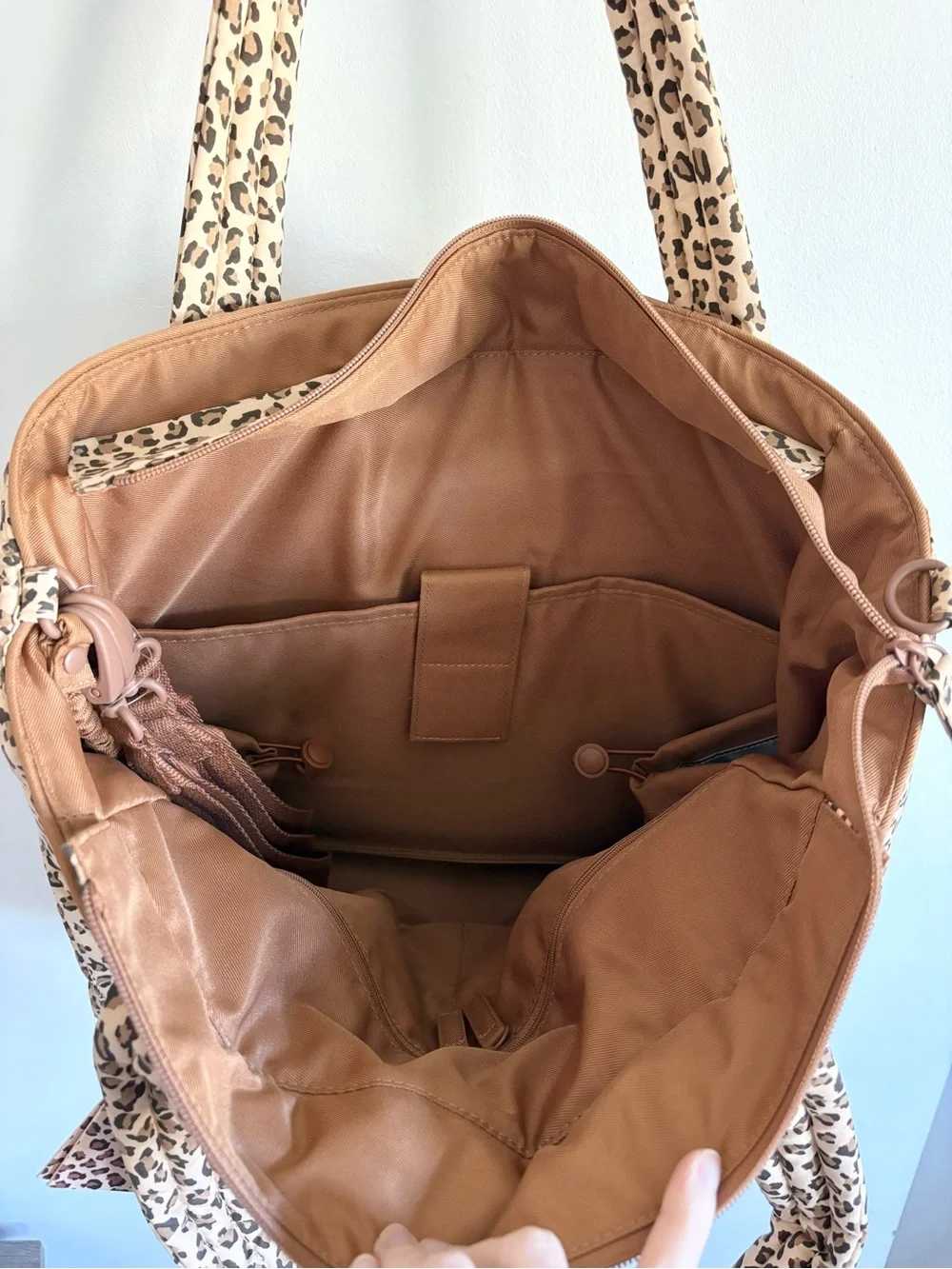 Béis x Elsa Hosk Diaper Tote Bag in Leopard Print NEW - Picture 8 of 8